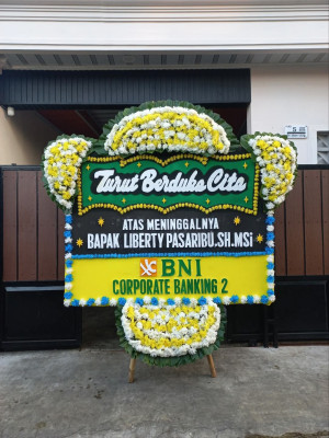 Papan Bunga Duka di Aik Bual